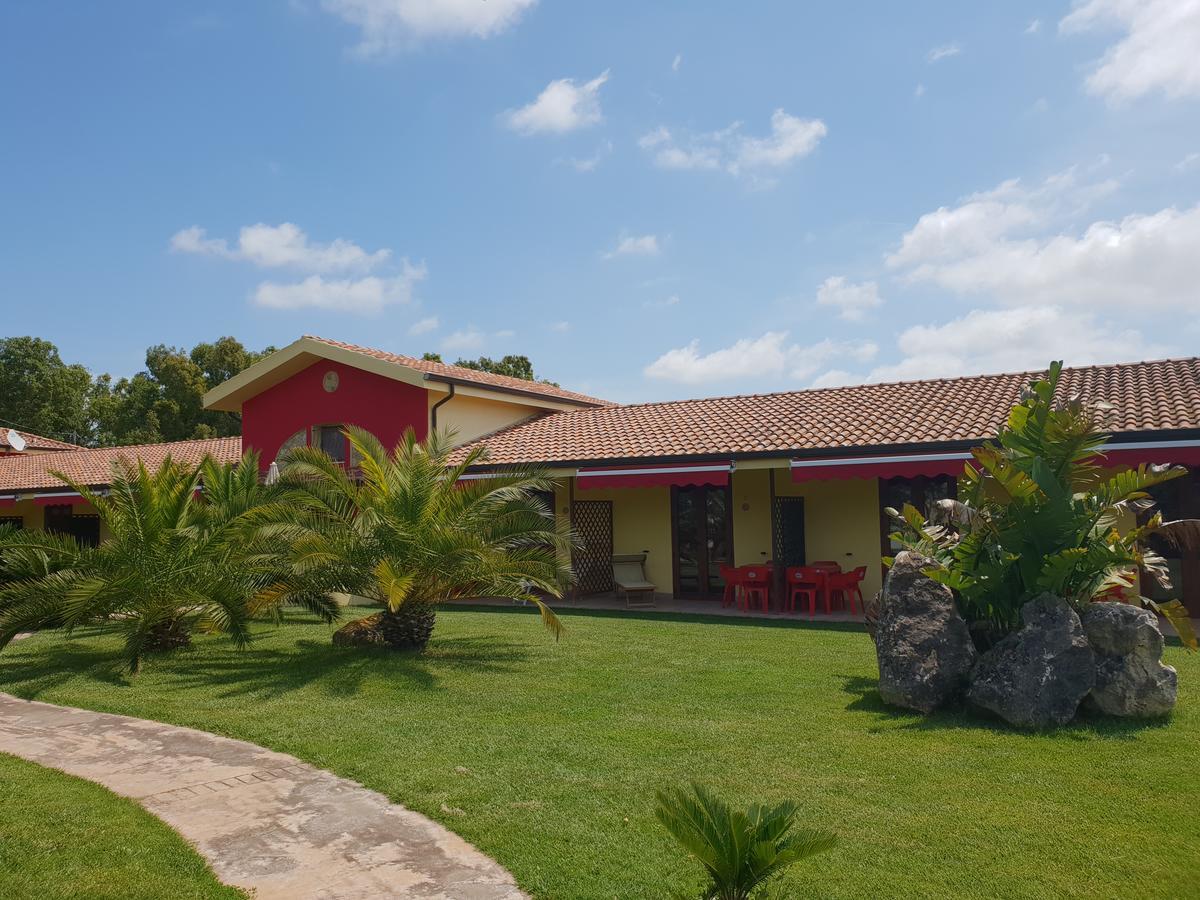 Su Soi Guest House Cabras Ngoại thất bức ảnh